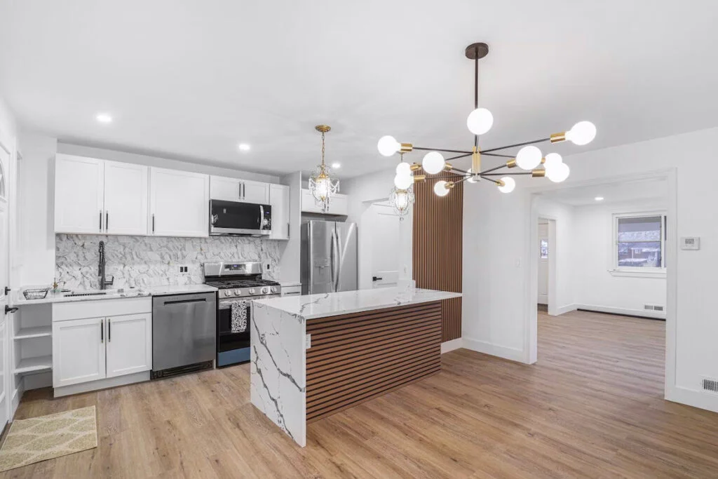 55th St Kitchen, photo 2