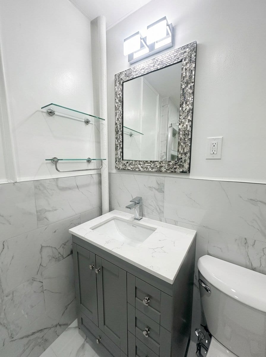 Belmont Rd Bathroom, Washington, DC