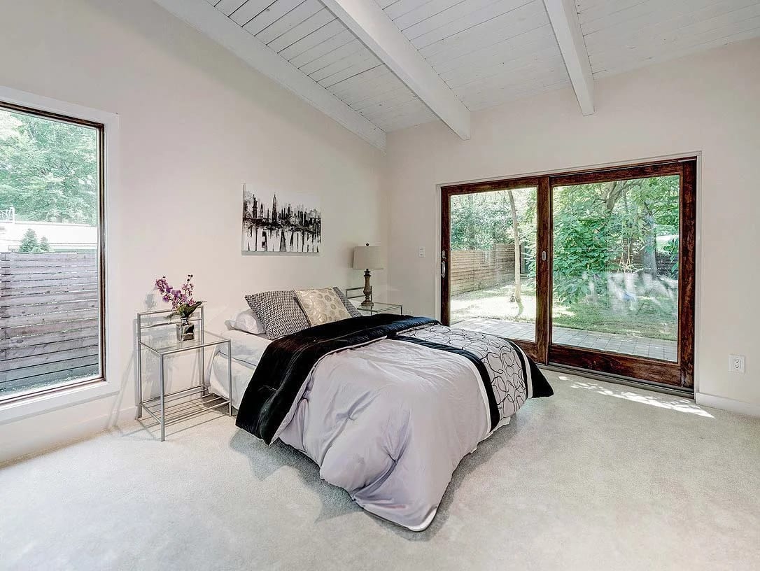 Brandy Court New Home, photo 2