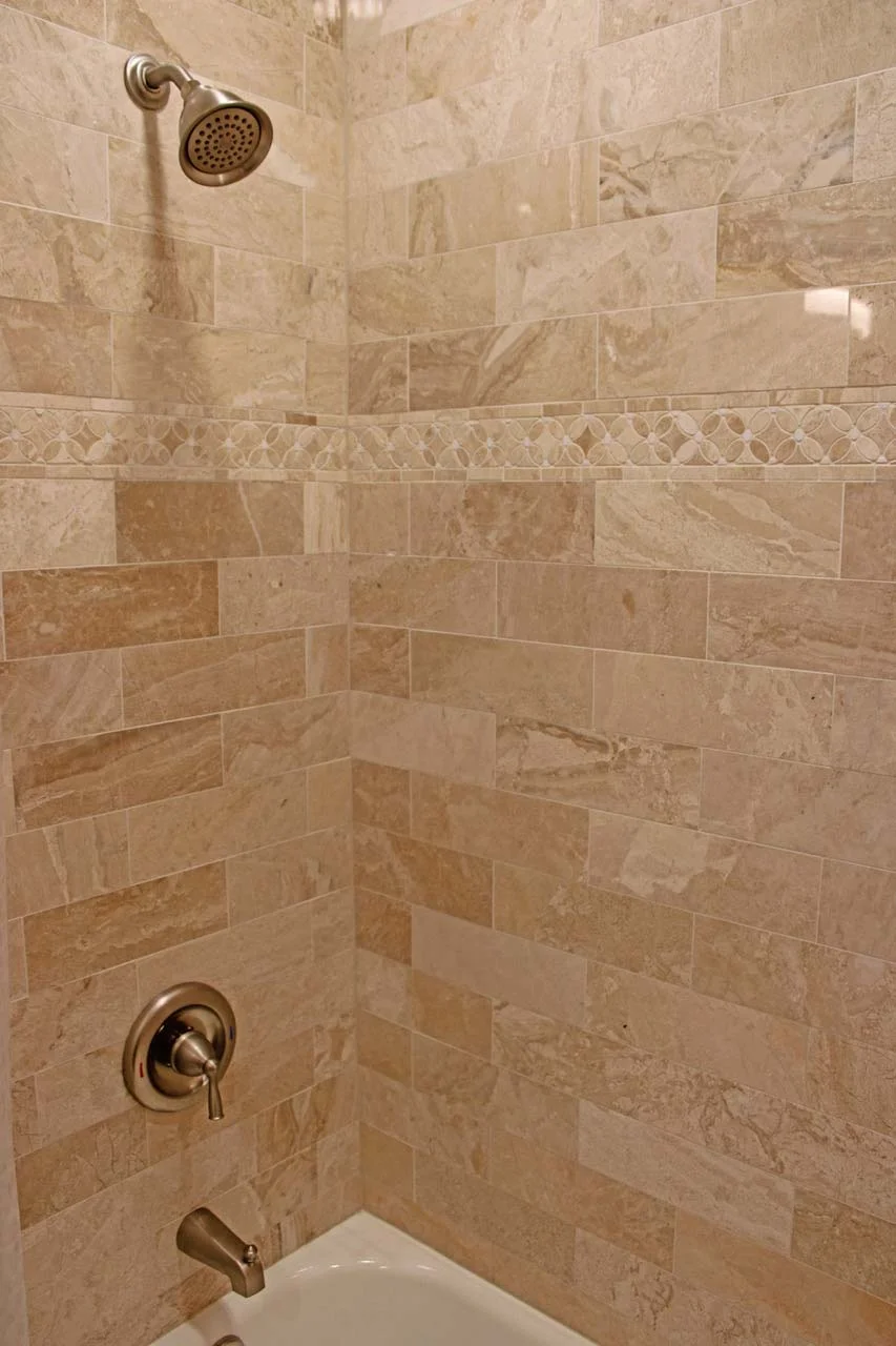 Laconia Circle Bathroom, photo 3