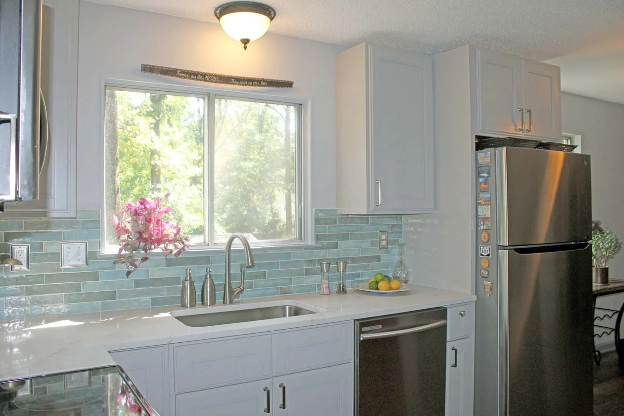 Laconia Circle Kitchen, photo 2