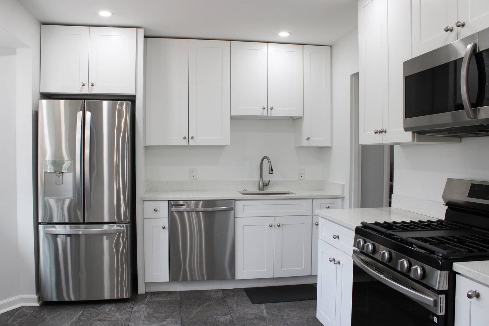 Moss Dr Annandale Renovation, photo 2