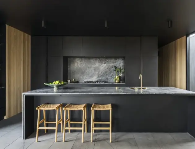 Home_02